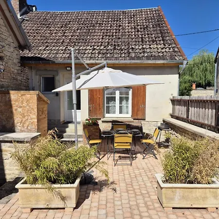 Semesterbostad La Bulle Champetre Balnot-sur-Laignes